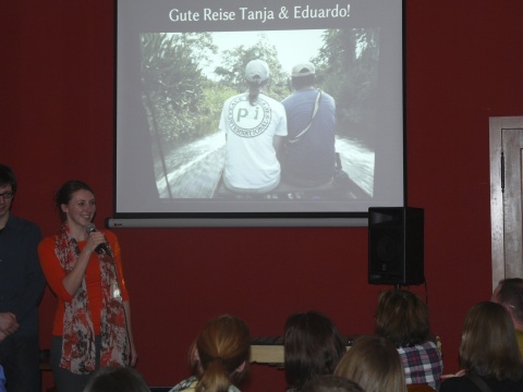 Emilie und André, zwei ehemalige Freiwillige berichten über ihre Erfahrungen