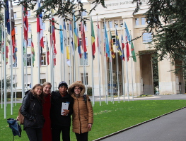 Pedro et une partie de l'équipe de PBI Suisse aux Nations Unies
