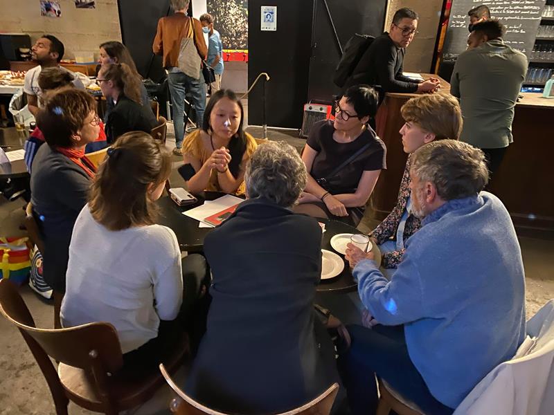 Espaces de discussion sur les différents projets Espaces de discussion sur les différents projets