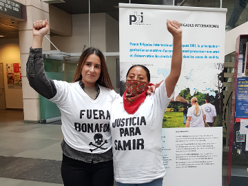 Aufruf für das Recht auf Land und Wasser in Mexiko an der Universität Genf, anlässlich der Woche der Menschenrechte.