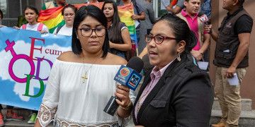 LGBTIQ+ Aktivistin aus Honduras zu Besuch in der Schweiz